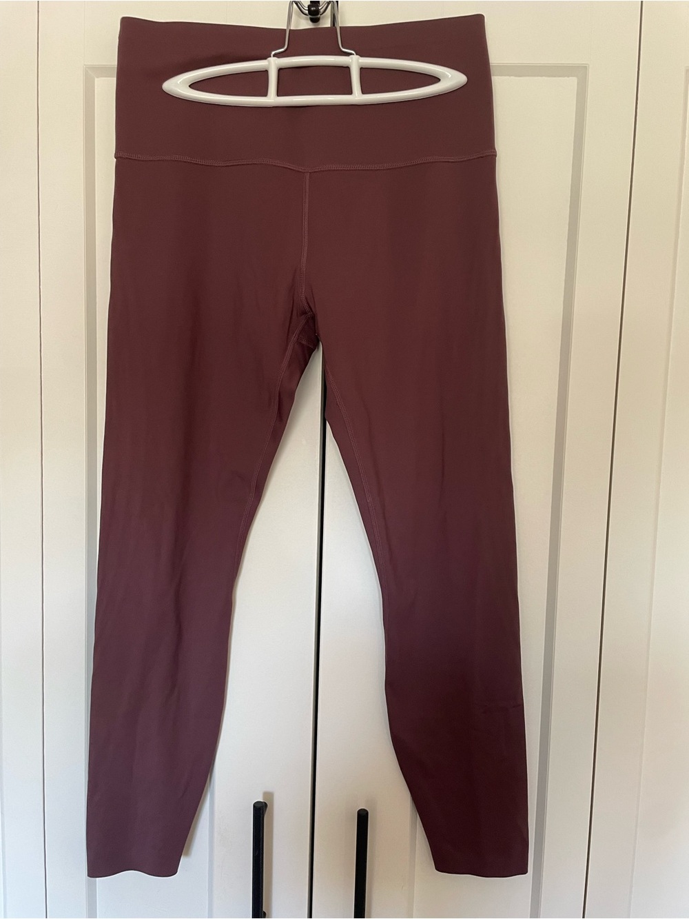 knix High-Waist Leggings in Burgundy Plum